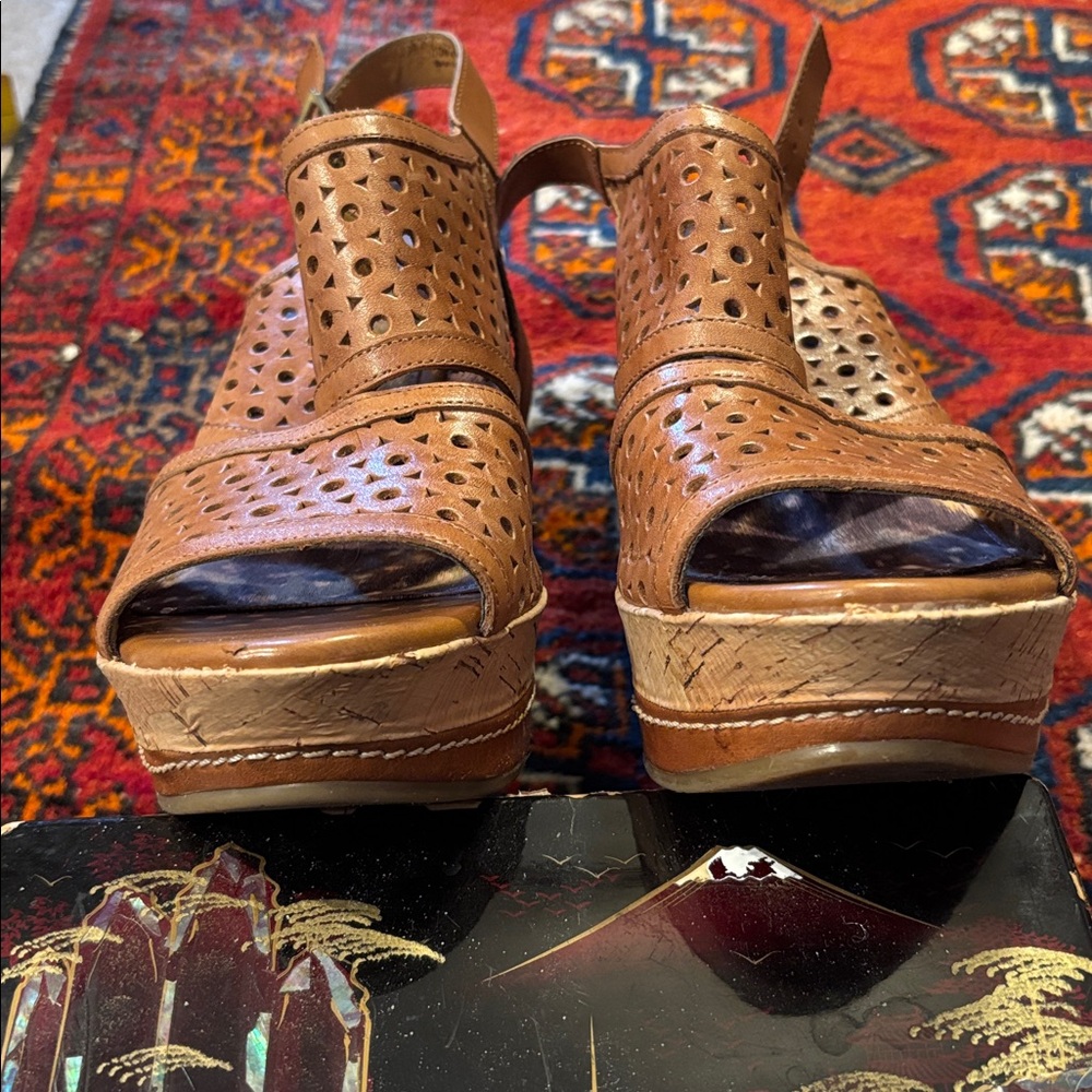 Sam Edelman Boutique Sandals - Picture 9 of 12